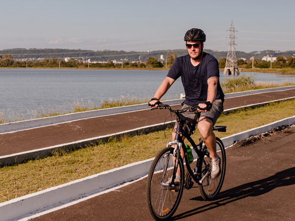 Conheça os benefícios de andar de bicicleta